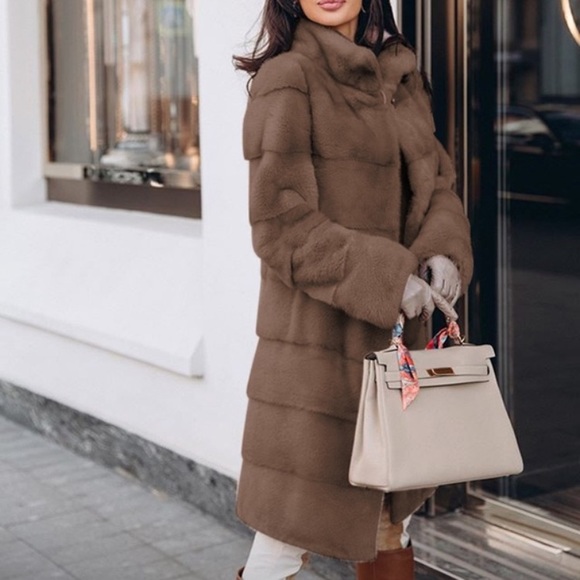 Coat - Picture 4 of 6